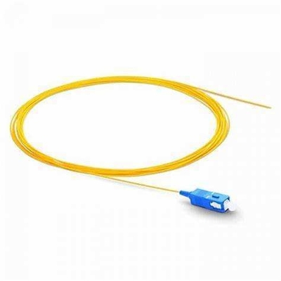 ST UPC à ST UPC Mode unique PVC 3.0 mm LSZH Cordon de patch en fibre optique pour une largeur de bande élevée
