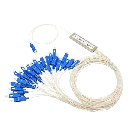 Télécommunications G657A Splitter PLC à fibre avec connecteurs SC 1*2 1*4 1*8 1*16 1*32 1*64