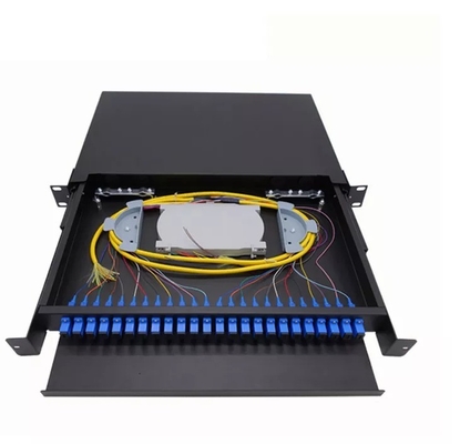 Plaque laminée à froid 1U 24 ports SC SX FTTH panneau de patch en fibre optique pour monture de roche de 19 pouces