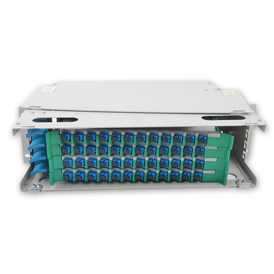 Cable de jonction en fibre optique en plastique ODF avec plateau chargé complet à 48 ports et adaptateurs SC/UPC