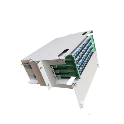 Cable de jonction en fibre optique en plastique ODF avec plateau chargé complet à 48 ports et adaptateurs SC/UPC
