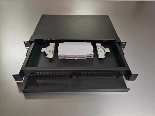 Panneau de patch en fibre optique à 24 ports LC conçu pour le montage murale en extérieur