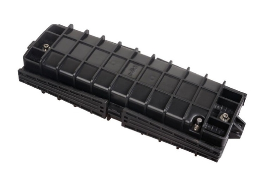 Système de distribution de fibres FTTH 12 24 48 96 144 288 Corne de type horizontal Fermeture de jonction de fibre optique avec 3