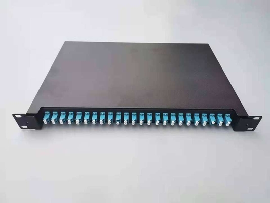 Cadre de distribution optique FTTX ODF 19 pouces monté sur un support de 24 cœurs pour les connexions FTTX