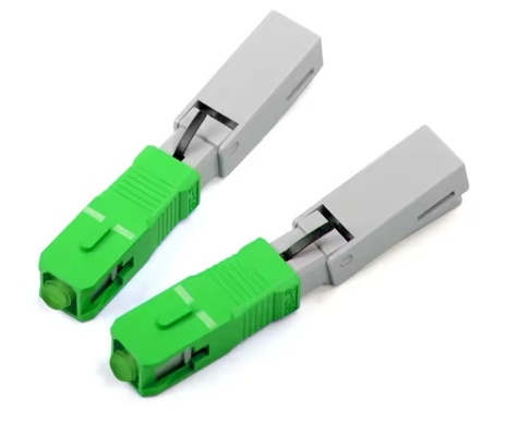 Assemblage de connecteur rapide FTTH SC APC pour l'installation de champs de fibres optiques à faible perte de signal