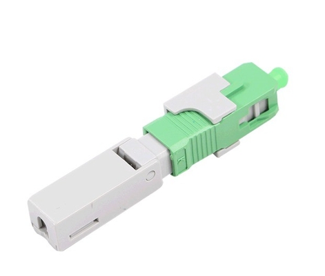 Assemblage de connecteur rapide FTTH SC APC pour l'installation de champs de fibres optiques à faible perte de signal