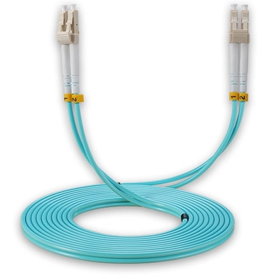 Connexion de télécommunication SC LC UPC à LC UPC OM4 SR Double câble à fibre optique