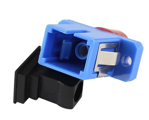 Découvrez des connexions transparentes avec notre adaptateur hybride en fibre optique FC SC LC ST