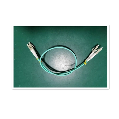 Connexion de télécommunication SC LC UPC à LC UPC OM4 SR Double câble à fibre optique