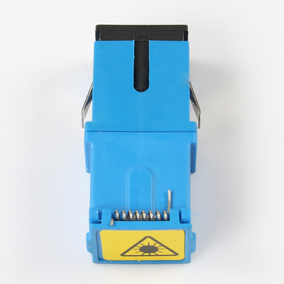 SC APC SC UPC SX Adaptateur à fibre optique en une pièce sans bride pour la transmission de signaux