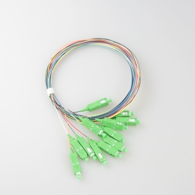 ST UPC à ST UPC Mode unique PVC 3.0 mm LSZH Cordon de patch en fibre optique pour une largeur de bande élevée