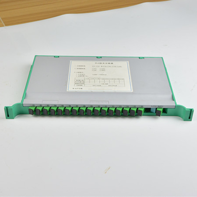 Splitter PLC à fibre optique à mode unique SC LC FC ST UPC APC avec une directivité ≥ 55 dB