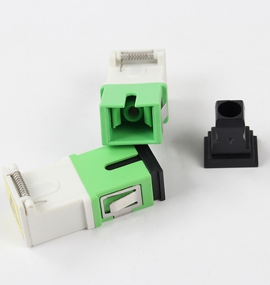 Adaptateur optique à fibre optique SC FTTH avec c-ap de poussière et perte d'insertion IL 0.2db
