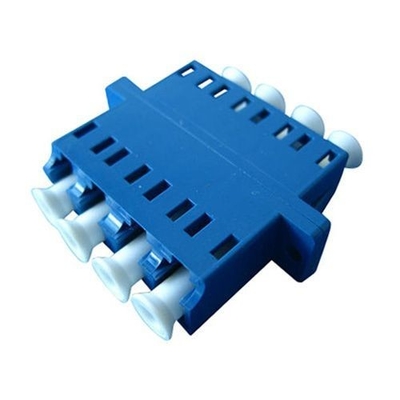 Adaptateur en fibre optique FTTH LC Coupler à brides quadrilatérales 4 LC pour 40 à 85 Temp Compatibilité
