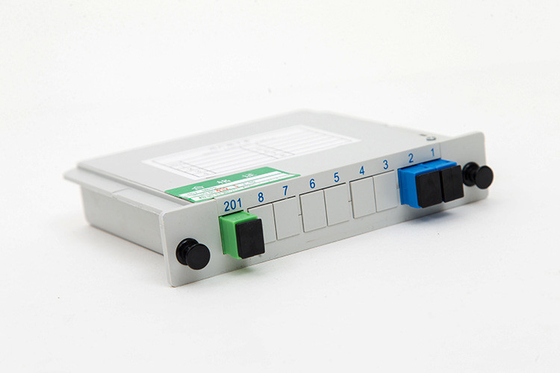 Splitter de carte personnalisé G657 de type fibre 2x1 1 * 2 pour le cabinet de fibre optique de réseau 4G