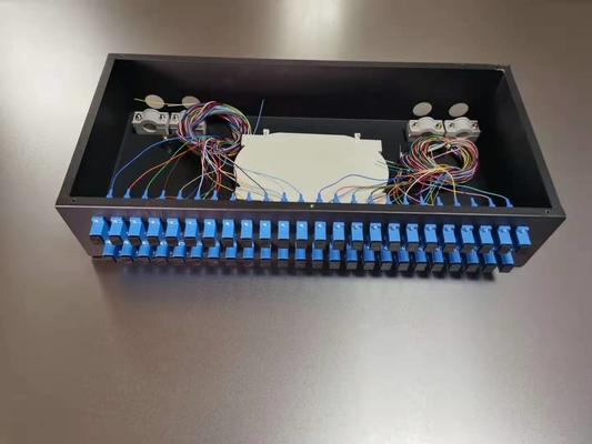 Splitter de câble en fibre optique SC/APC à haute directivité dB ≥55 24 ports pour réseau LAN sans fil