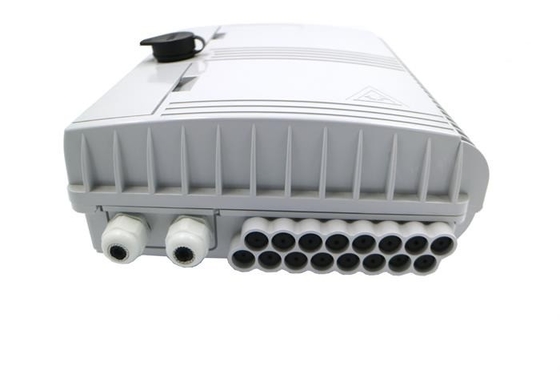 ABS/PC ABS/PC 16 boîte de distribution de fibres à noyau Mini type Splitter FDB 16C C FTTH extérieur/intérieur
