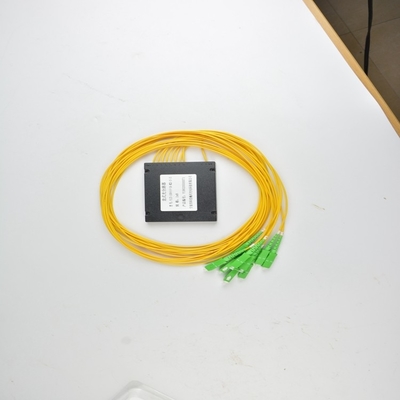 1260-1650nm 1*2 1*4 1*8 1*16 1*32 1*64 FTTH Fibre optique PLC Splitter Cassette Connecteurs de type SC