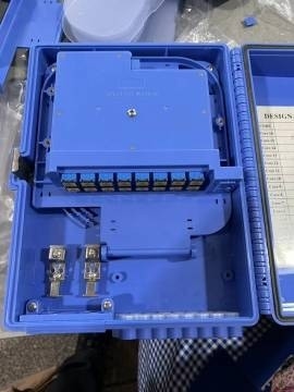 300*245*100 mm FDB mini-splitter pour le système de fibres de distribution FTTH en Indonésie