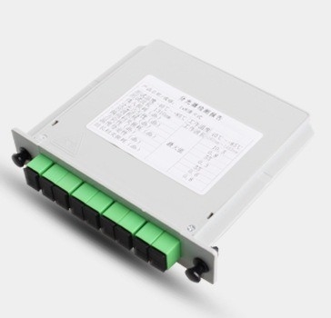 Télécommunications FAT et FTD FTTH Splitter à fibre avec cassette WDM Splitter PLC de type 1x8 SC APC