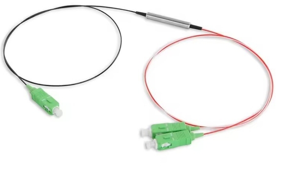 3 Puissance élevée PER ER 28dB 1x2 1 2 Mini PM FBT Splitter à fibre optique avec type de fibre G657A