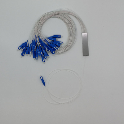 Télécommunications G657A Splitter PLC à fibre avec connecteurs SC 1*2 1*4 1*8 1*16 1*32 1*64